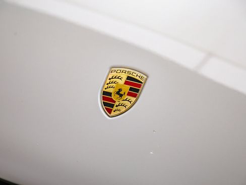 Certified 2023 Porsche Macan S AWD/4WD image 12