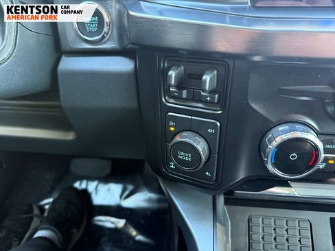 Used 2025 Ford F250 Lariat w/ Black Appearance Package image 30