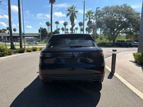Used 2019 Porsche Cayenne AWD/4WD image 4