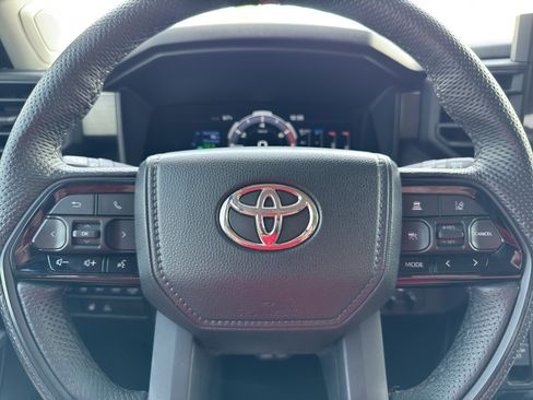 Used 2023 Toyota Sequoia TRD Pro AWD/4WD image 17