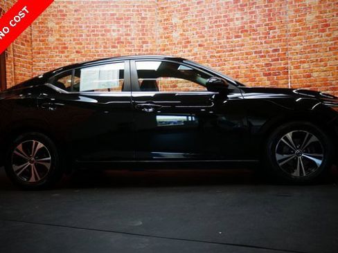 Used 2022 Nissan Sentra SV image 8