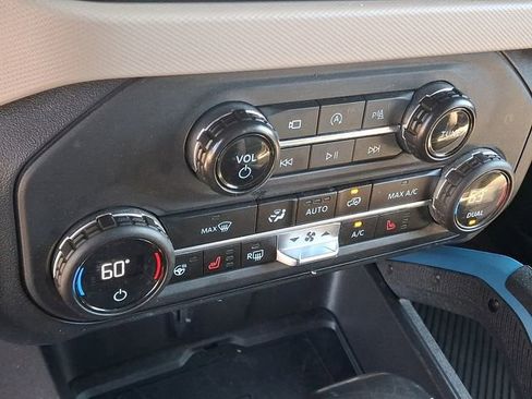 Used 2023 Ford Bronco Wildtrak AWD/4WD image 16