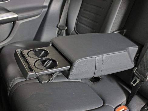 Certified 2025 Mercedes-Benz GLC 350e GLC 350e image 29