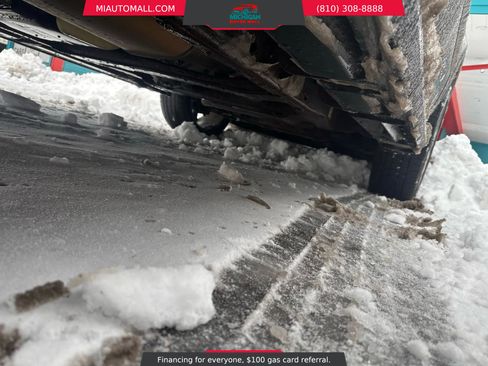 Used 2014 Cadillac Escalade Luxury image 33