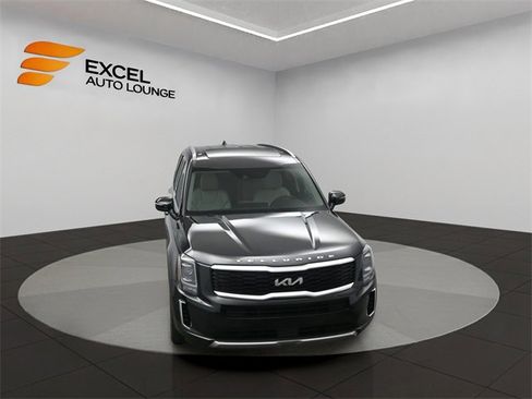 Used 2022 Kia Telluride S image 45