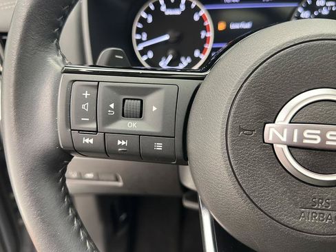 Used 2023 Nissan Rogue SL w/ SL Premium Package AWD/4WD image 18