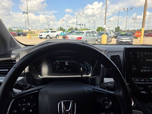 Used 2020 Honda Odyssey EX-L image 25