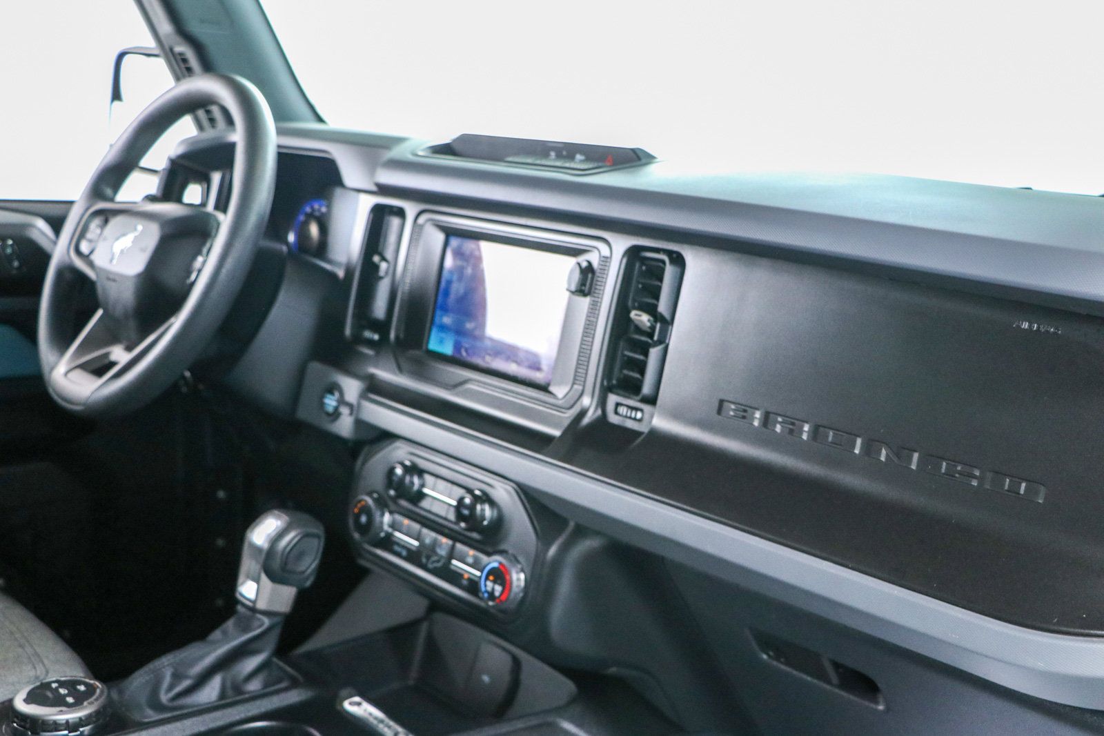 Used 2022 Ford Bronco 2-Door AWD/4WD image 26