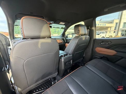 Used 2024 GMC Canyon AT4 w/ Canyon Safety Plus Package AWD/4WD image 22