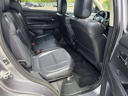 Used 2020 Mitsubishi Outlander SEL AWD/4WD image 12