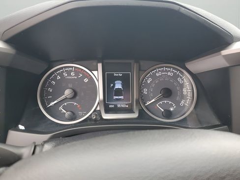 Used 2021 Toyota Tacoma SR5 image 39