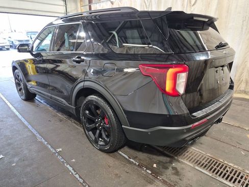 Used 2021 Ford Explorer ST w/ Equipment Group 401A AWD/4WD image 2