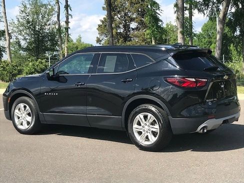 Used 2019 Chevrolet Blazer LT image 4