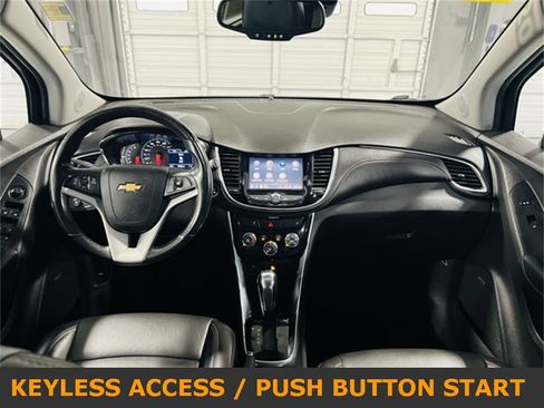Used 2020 Chevrolet Trax Premier image 4