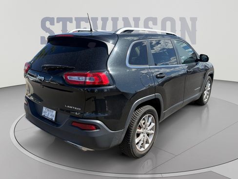 Used 2016 Jeep Cherokee Limited AWD/4WD image 5