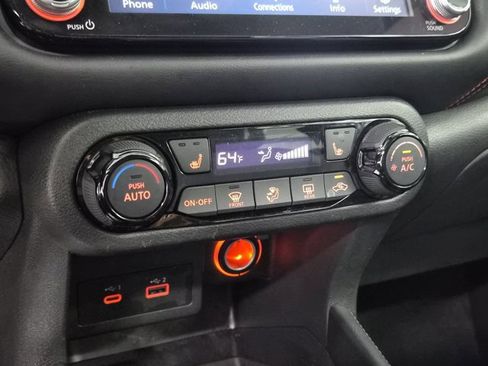 Used 2022 Nissan Kicks SR w/ Premium Package image 31