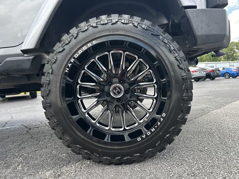 Used 2016 Jeep Wrangler Unlimited Sahara w/ Trailer Tow Group AWD/4WD image 20