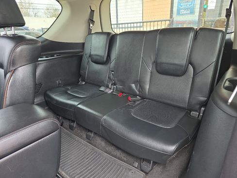 Used 2019 Nissan Armada Platinum w/ Captain's Chairs Package image 31