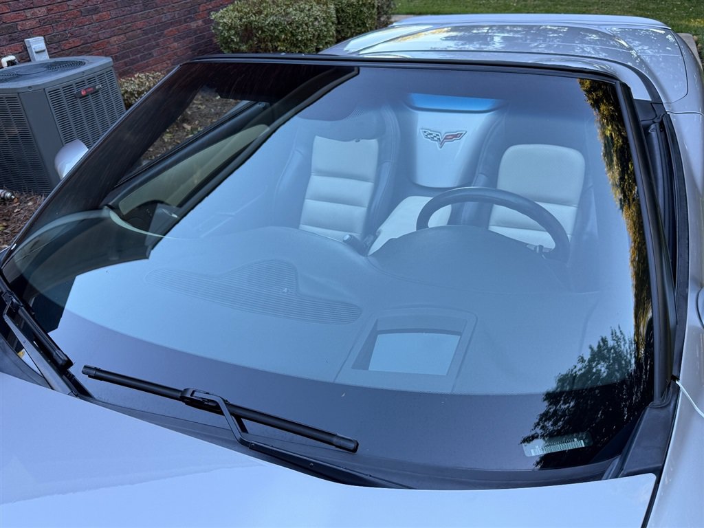 Used 2008 Chevrolet Corvette Convertible w/ Preferred Equipment Group RWD image 19