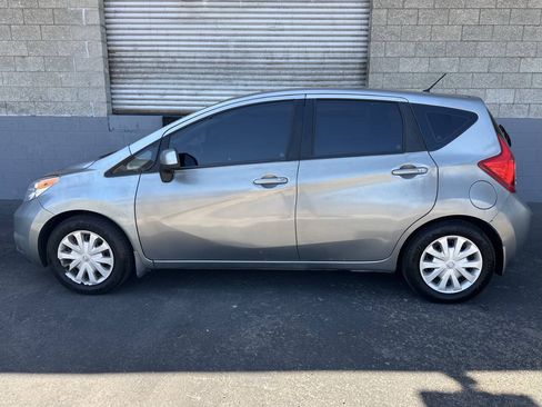 Used 2014 Nissan Versa Note SV FWD image 5