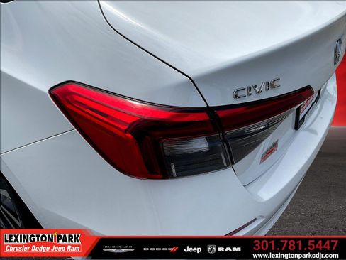 Used 2022 Honda Civic EX image 22
