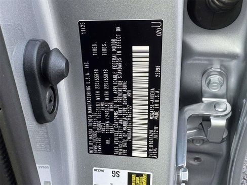 New 2026 Toyota Corolla Cross XLE image 25