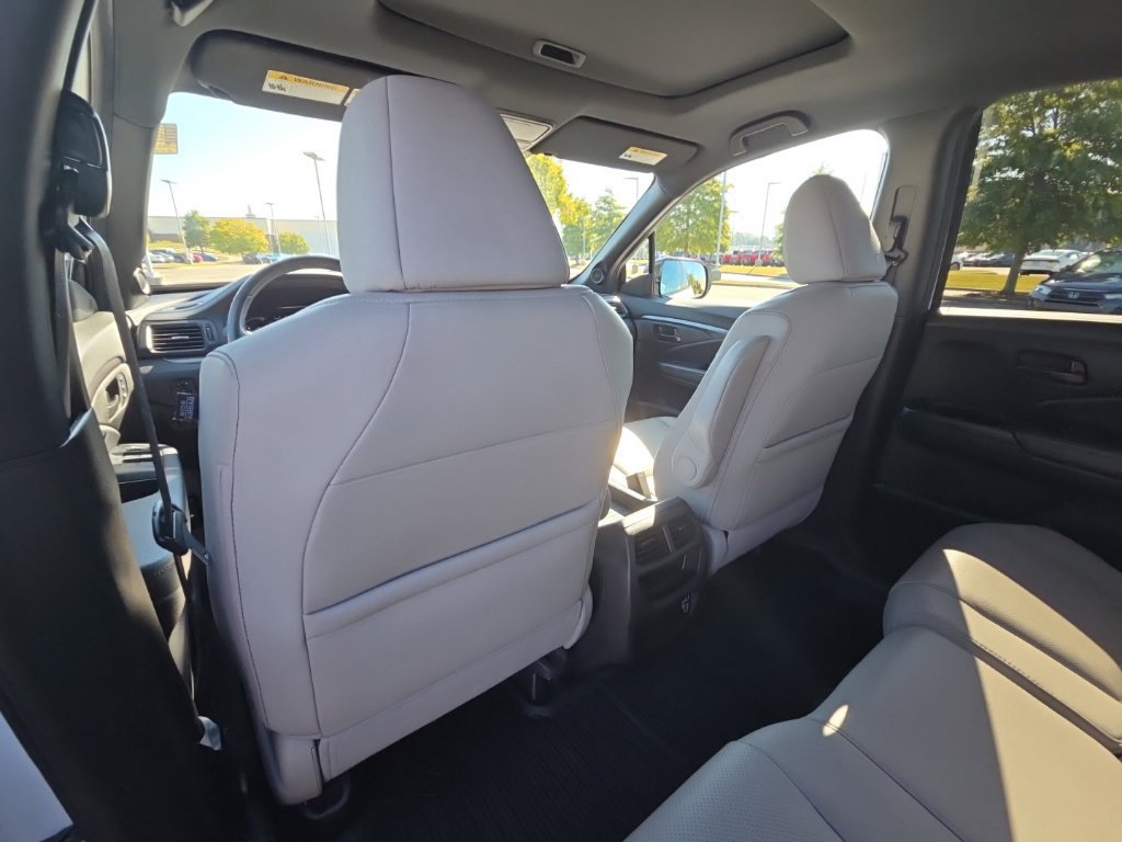 Used 2022 Honda Passport EX-L image 14
