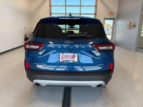 Used 2023 Ford Escape Active AWD/4WD image 6