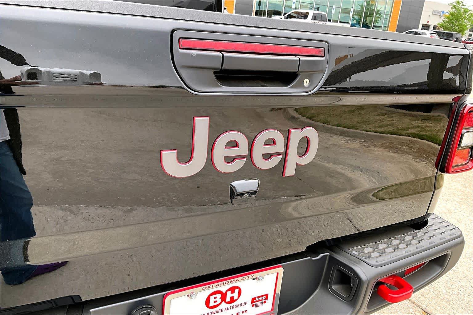 New 2026 Jeep Gladiator Rubicon w/ Steel Power Dome Hood Package AWD/4WD image 15