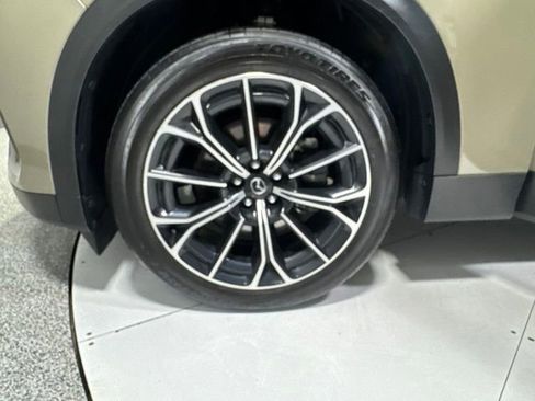 Used 2025 MAZDA CX-70 Plug-In Hybrid w/ Premium Pkg AWD/4WD image 5