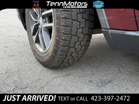 Used 2017 Jeep Grand Cherokee Limited AWD/4WD image 9