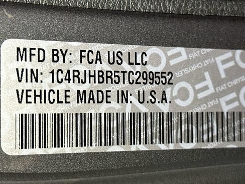 New 2026 Jeep Grand Cherokee Limited w/ Limited Altitude Package AWD/4WD image 17