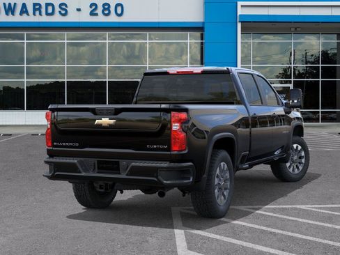 New 2026 Chevrolet Silverado 2500 Custom w/ Custom Value Package AWD/4WD image 4