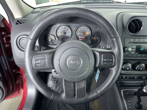 Used 2017 Jeep Patriot High Altitude image 24