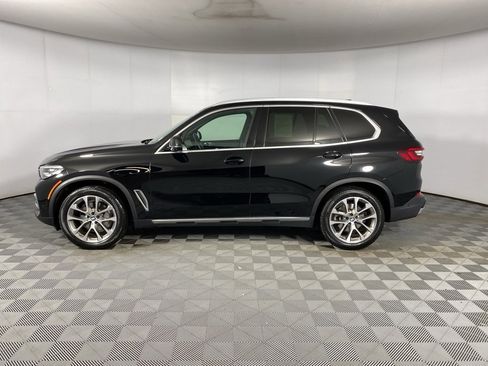 Certified 2023 BMW X5 xDrive40i w/ Parking Assistance Package image 8