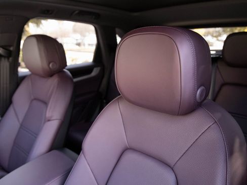 New 2026 Porsche Cayenne S AWD/4WD image 24