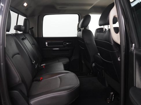 Used 2017 RAM 1500 Laramie AWD/4WD image 12