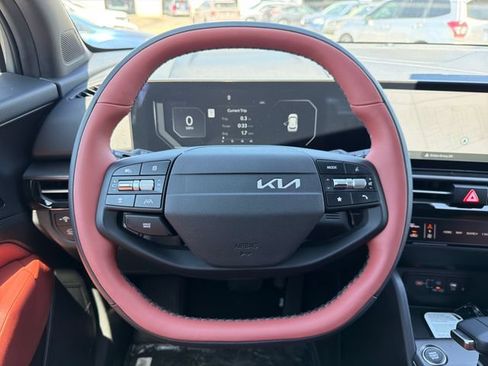 New 2027 Kia Sportage SX FWD image 10