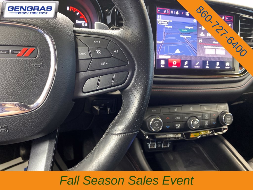 Used 2022 Dodge Durango R/T w/ Blacktop Package AWD/4WD image 21