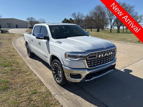 Used 2025 RAM 1500 Limited image 1