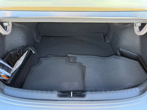 Certified 2025 Hyundai Elantra Sport image 17