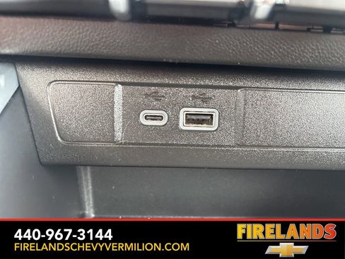 Used 2023 Chevrolet Colorado Trail Boss image 20