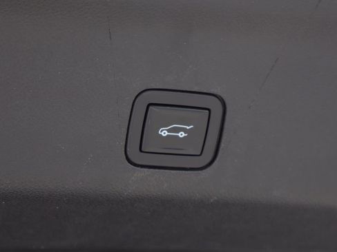 Certified 2021 Chevrolet Suburban Premier w/ Max Trailering Package image 28