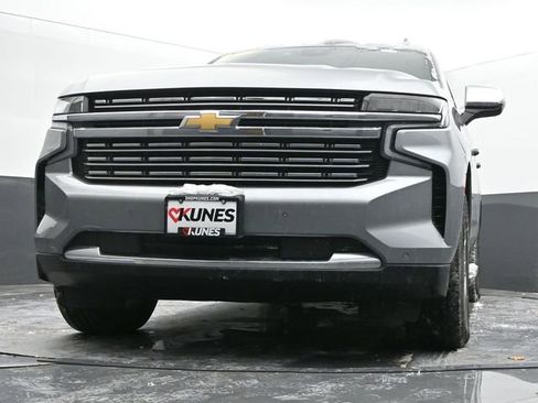 Used 2023 Chevrolet Suburban Premier image 50