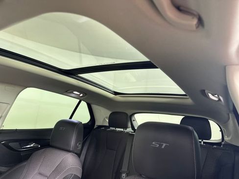 Used 2022 Buick Envision Preferred FWD image 12