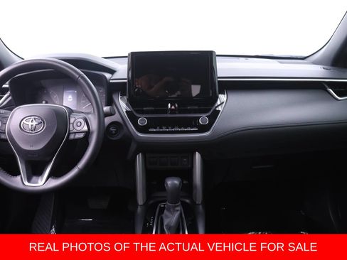 Used 2024 Toyota Corolla Cross AWD Hybrid image 5