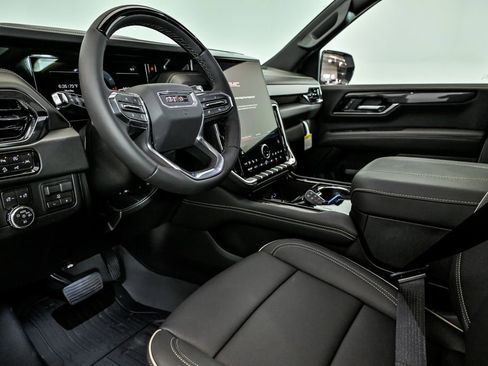 New 2026 GMC Yukon Elevation w/ Elevation Premium Package image 8