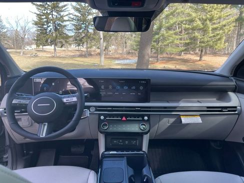 New 2026 Hyundai Tucson Limited AWD/4WD image 8