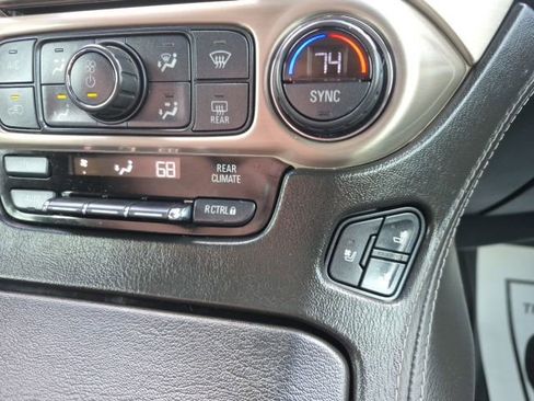 Used 2018 GMC Yukon Denali w/ Denali Ultimate Package AWD/4WD image 37