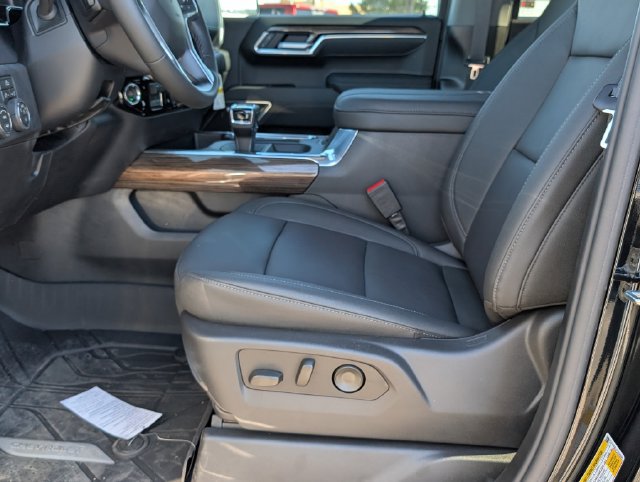 New 2026 Chevrolet Silverado 1500 RST AWD/4WD image 9